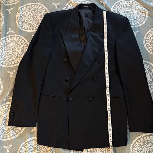 Black Tuxedo Jacket Satin Lapels Double-Breasted. Like New. Size see pics - Picture 4 of 9